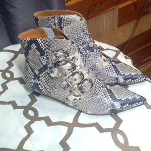 Joie snake skin ankle boots